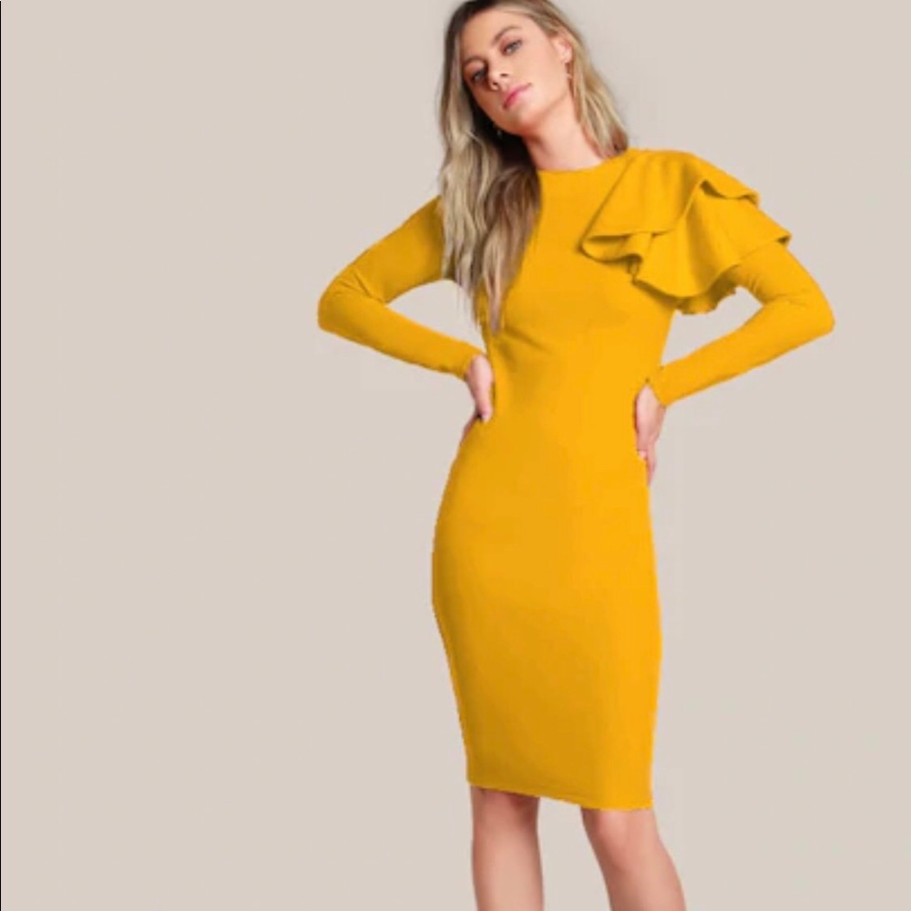 One Side Tiered Ruffle Trim Dress